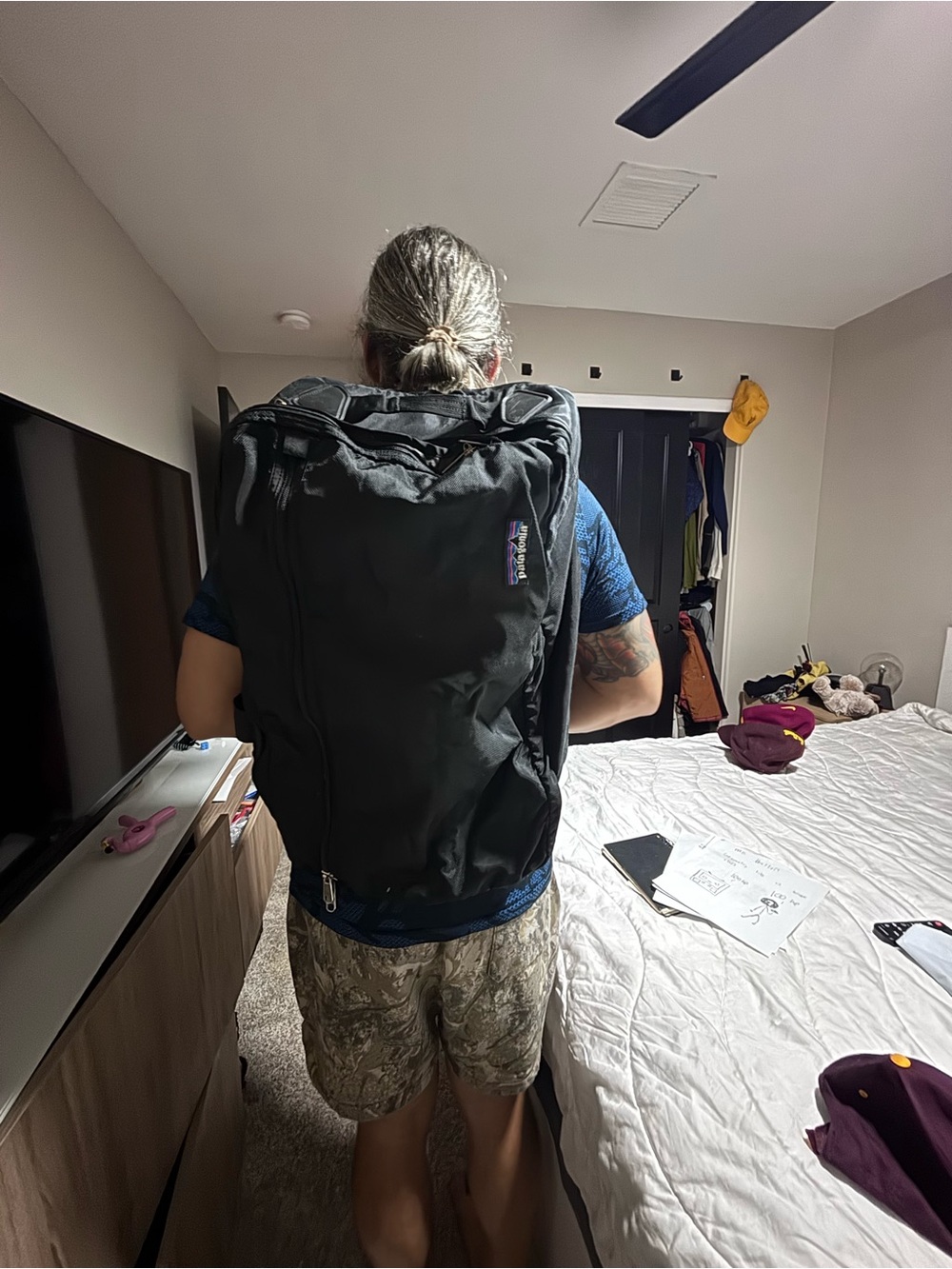 Patagonia vintage Black Everyday Backpack with Top Handle